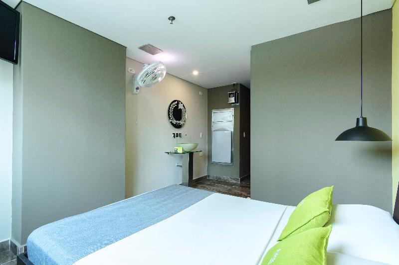3H Hotel Centro Historico Medellín Eksteriør bilde